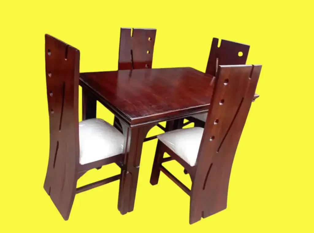 Dinning set  (6 seater, Natural mahogany colour)