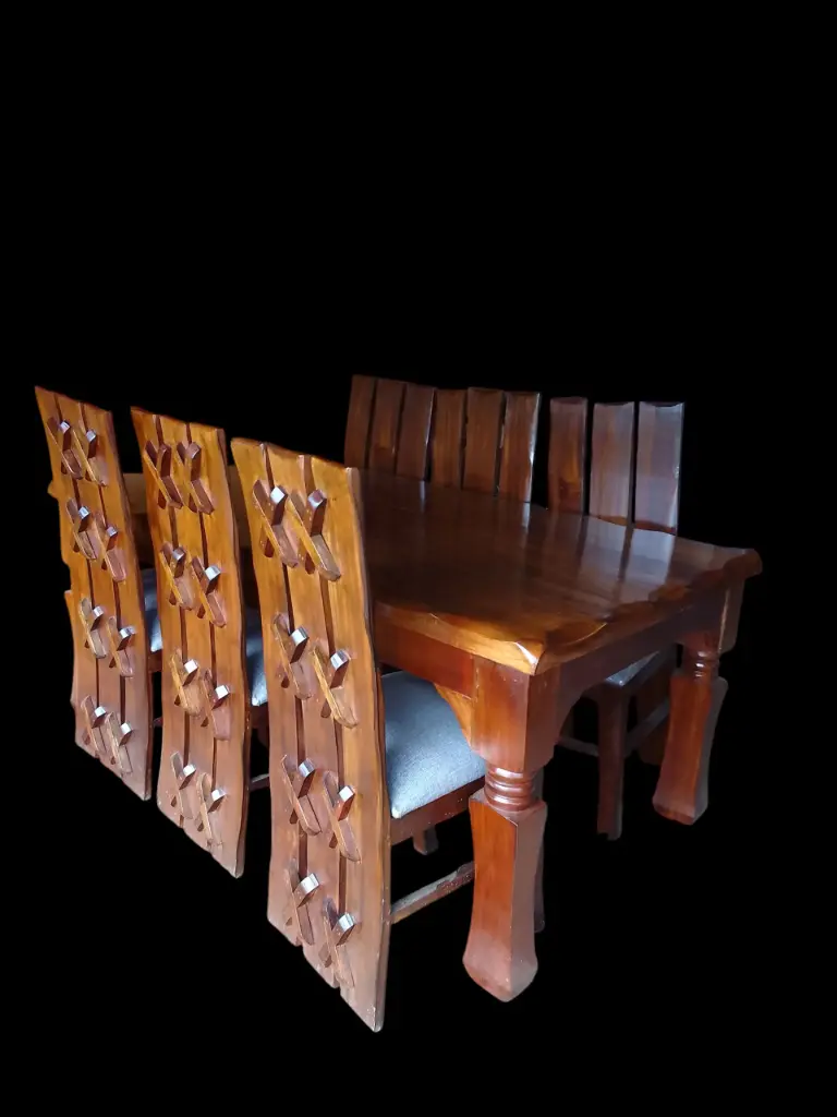 Dinning set  (6 seater, Natural mahogany colour)