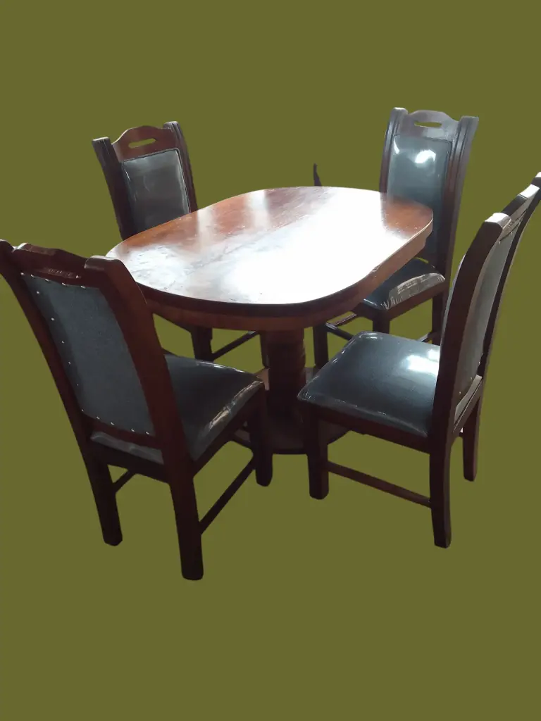 Dinning set  (4 seater, Natural mahogany colour)