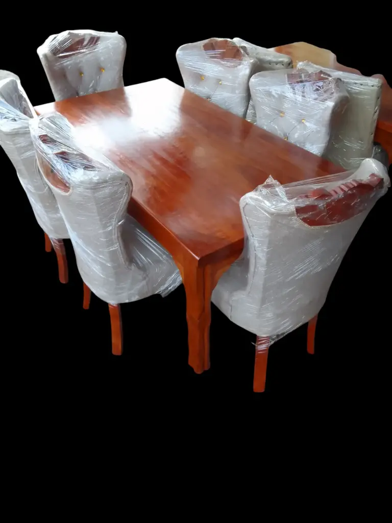 Dinning set (6 seater, Natural mahogany colour)