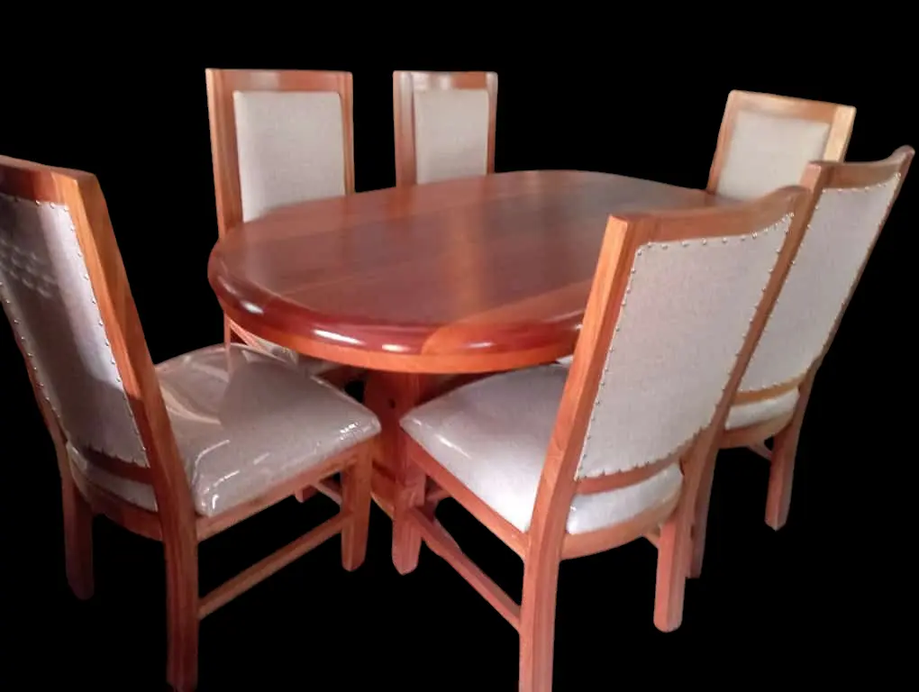 Dinning set (6 seater, Natural mahogany colour)