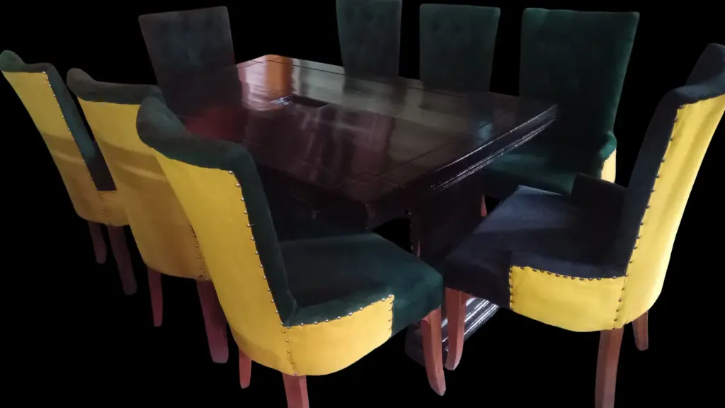 Dinning set  (8 seater, Natural mahogany colour)