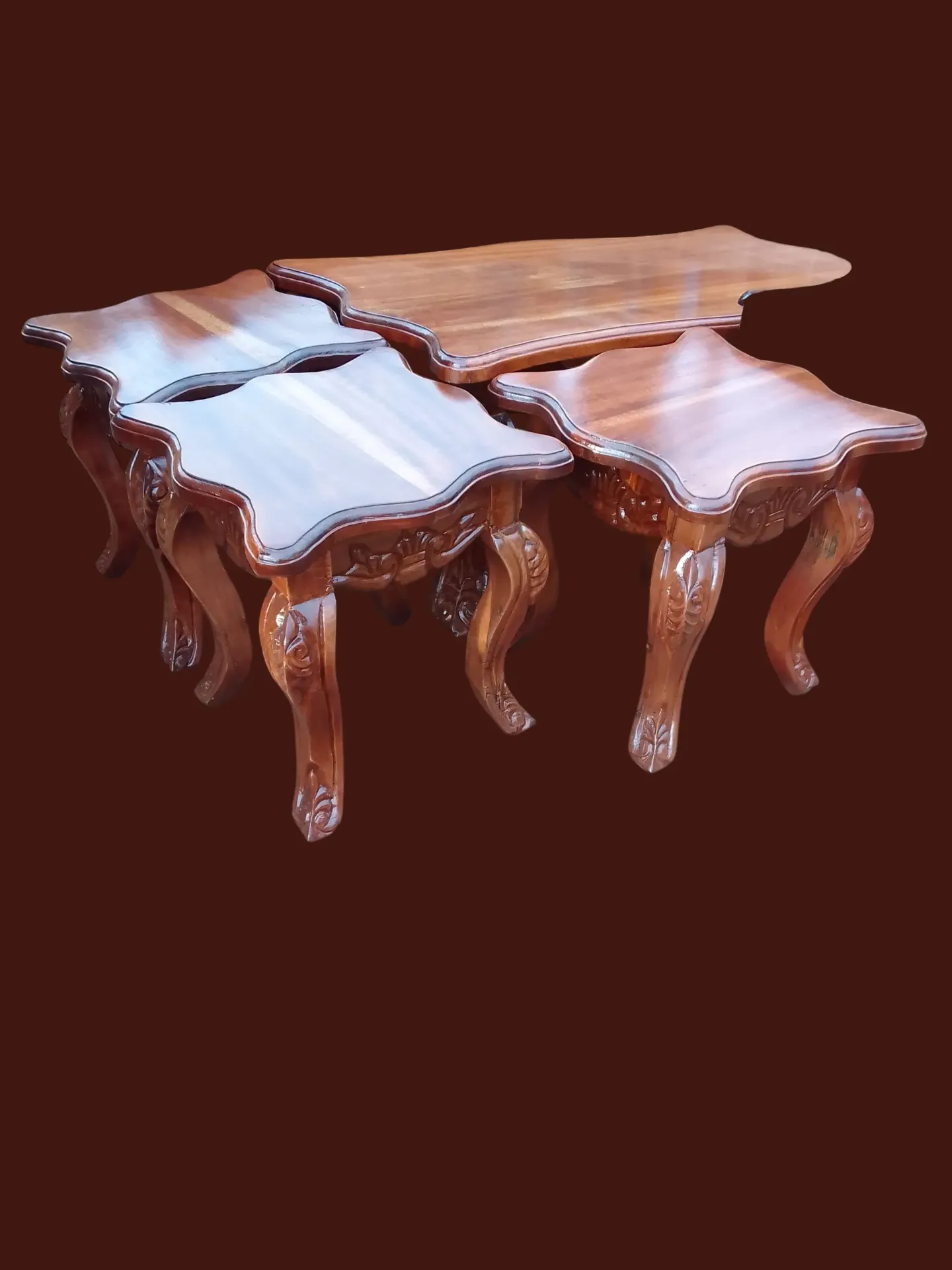 Coffee table  (90*45*40, Natural mahogany colour)