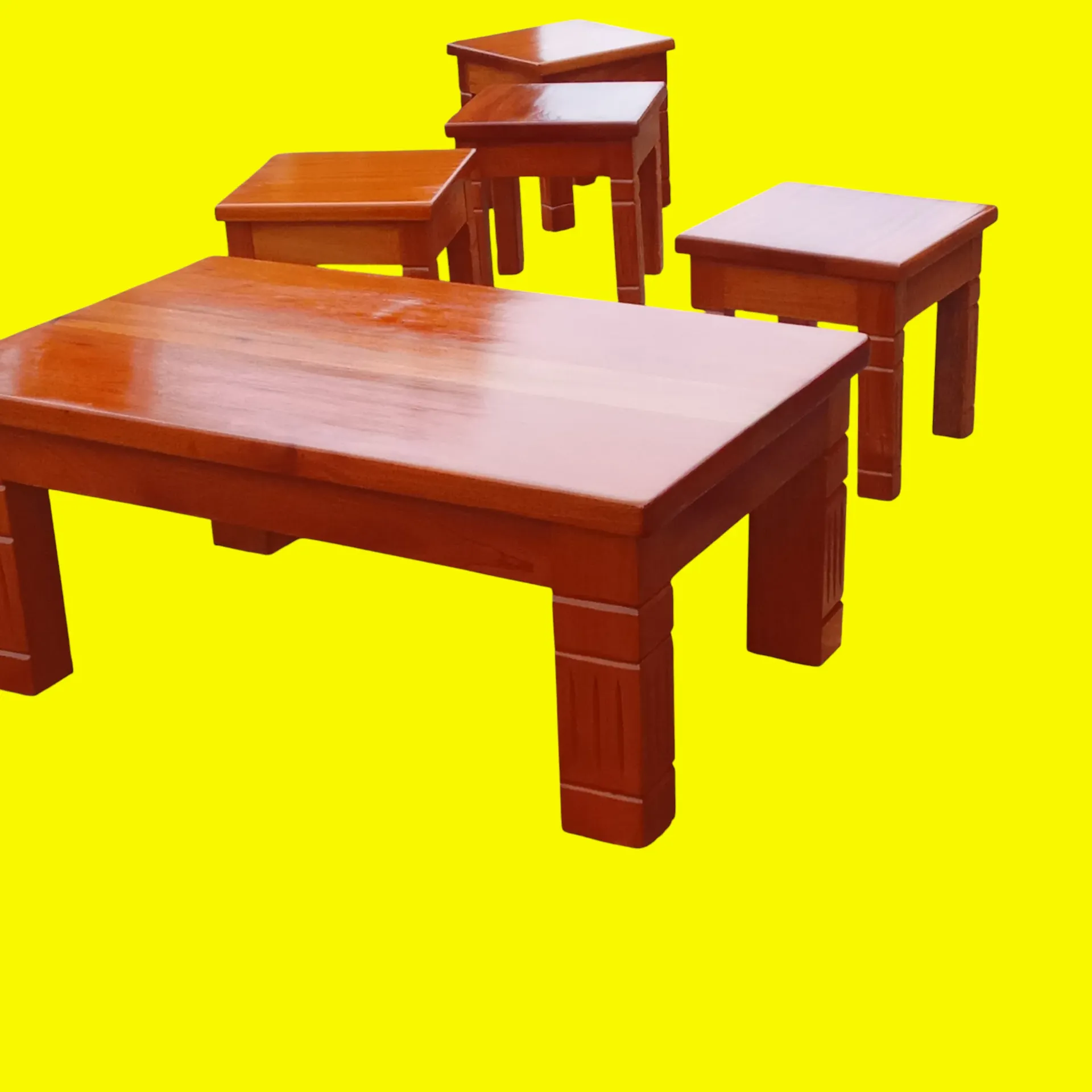 Coffee table  (90*45*40, Natural mahogany colour)
