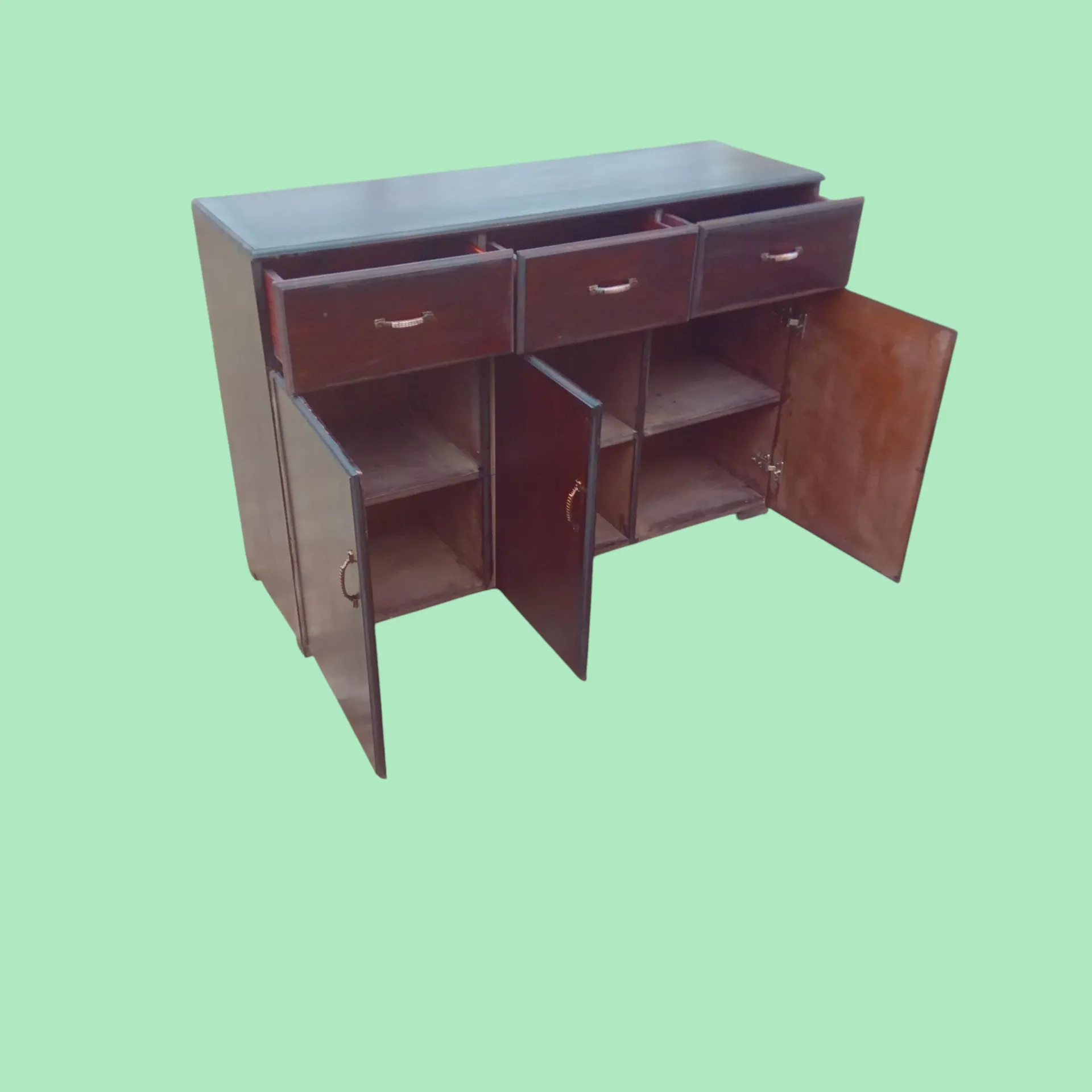 Chest of drawers  (Natural mahogany colour)
