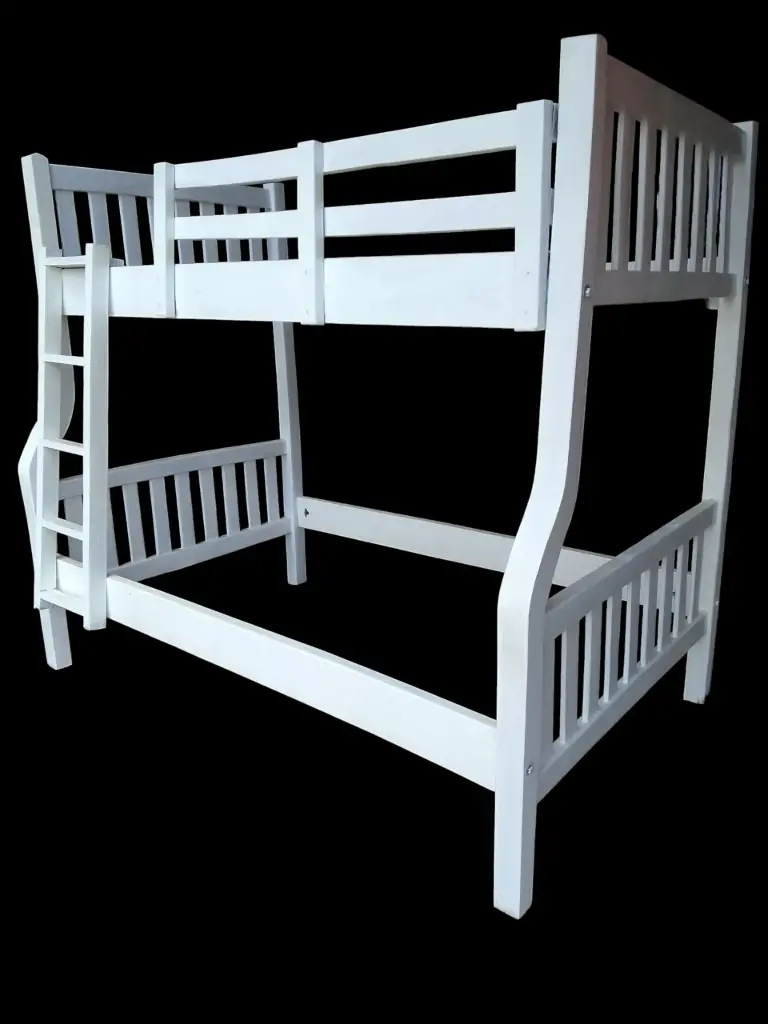 King-size bed  (5×6, Natural mahogany colour)